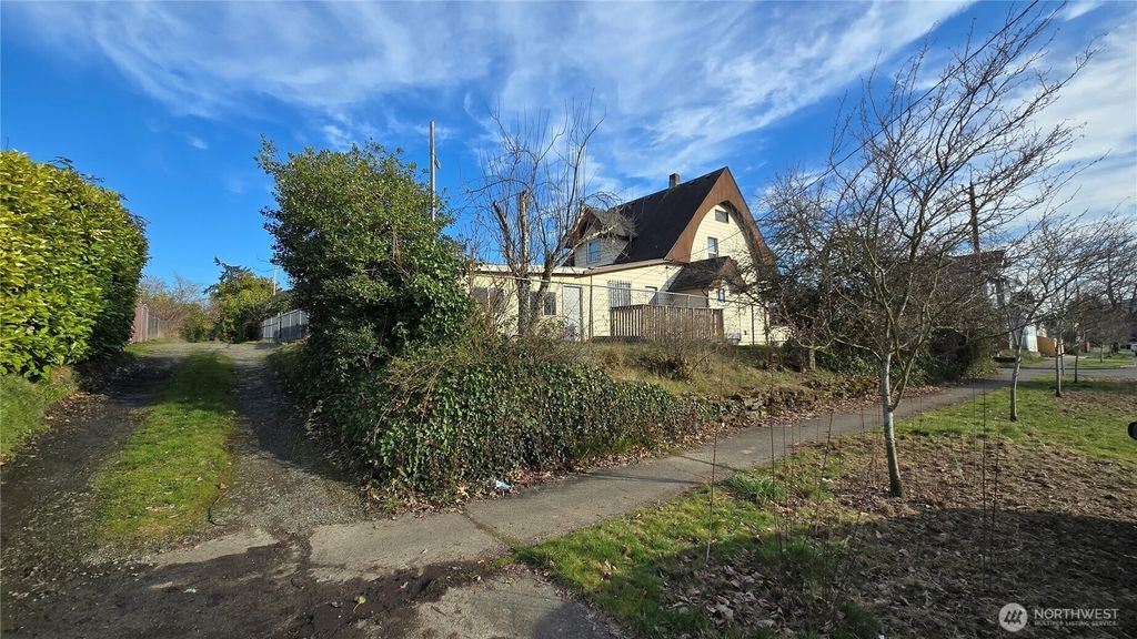 Photo of 3902 S Angel Place, Seattle, WA 98118 (MLS # 2408842)