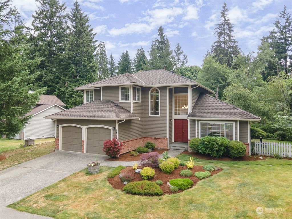 Photo of 14327 Cascade Drive SE, Snohomish, WA 98296 (MLS # 2131913)