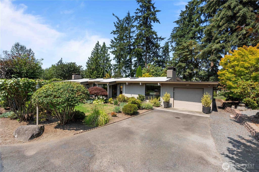 Photo of 3415 99th Ave E AVE #D, Edgewood, WA 98371 (MLS # 2568681)