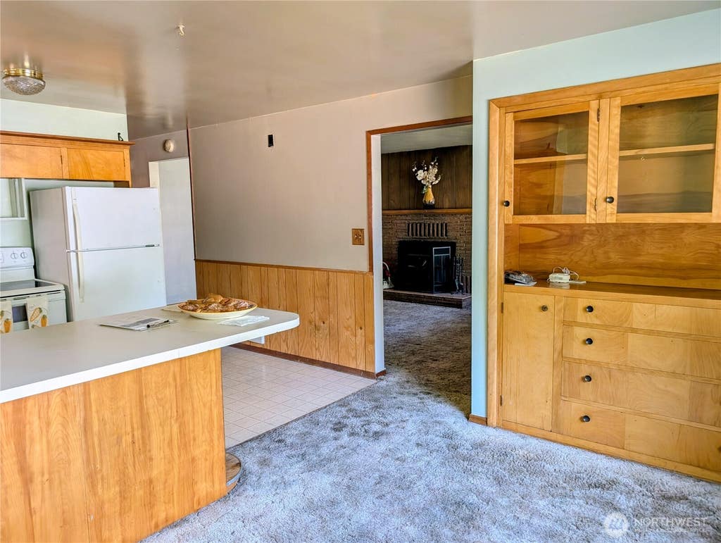 Photo of 804 E 5th Avenue, Ellensburg, WA 98926 (MLS # 2566485)