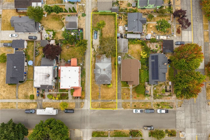616 S 45th Street A&B