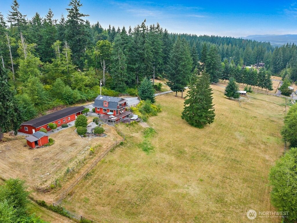 Photo of 716 158th Place NW, Arlington, WA 98223 (MLS # 2400692)
