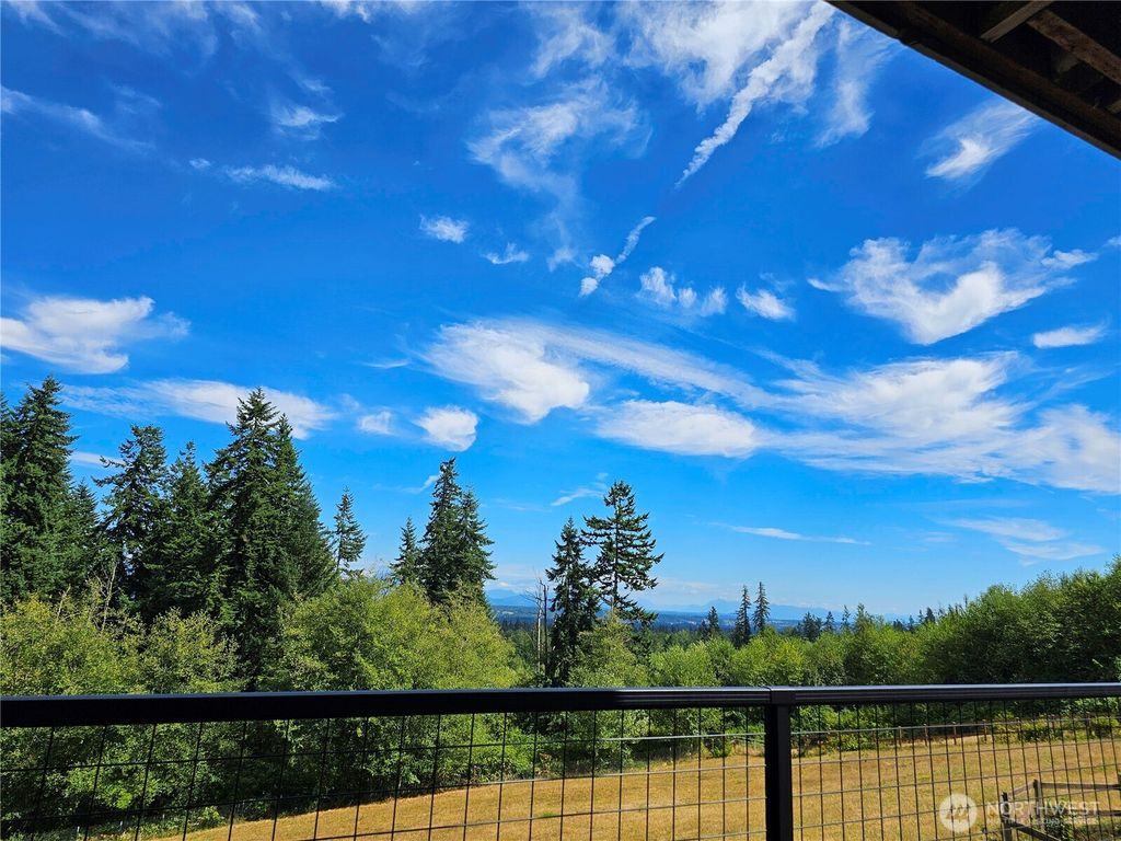 Photo of 716 158th Place NW, Arlington, WA 98223 (MLS # 2400692)