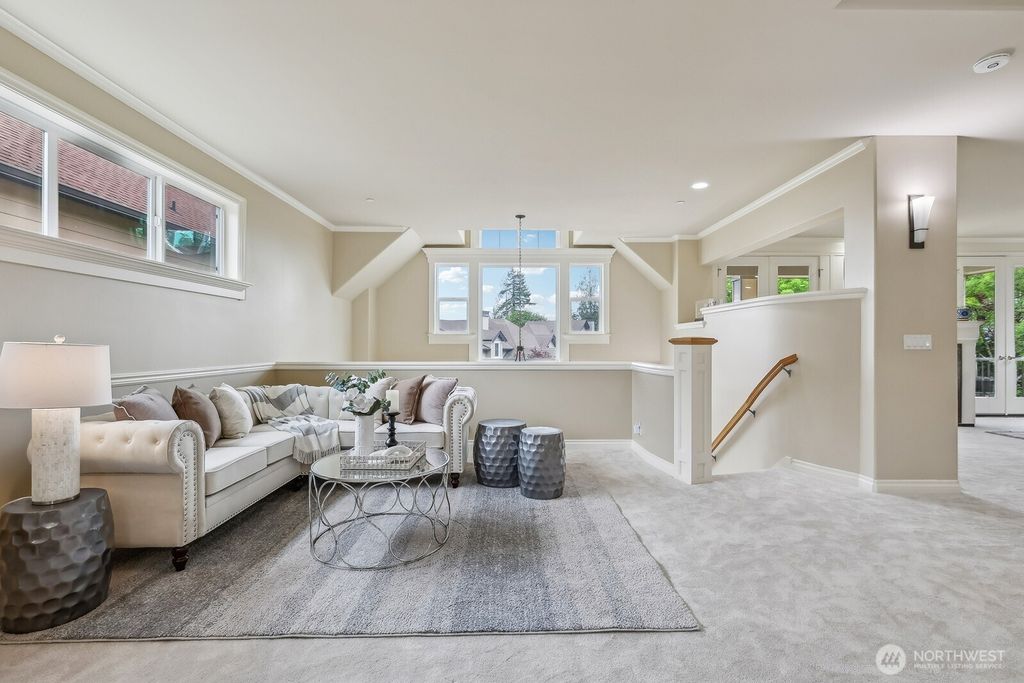 listing image 9362720945457540540