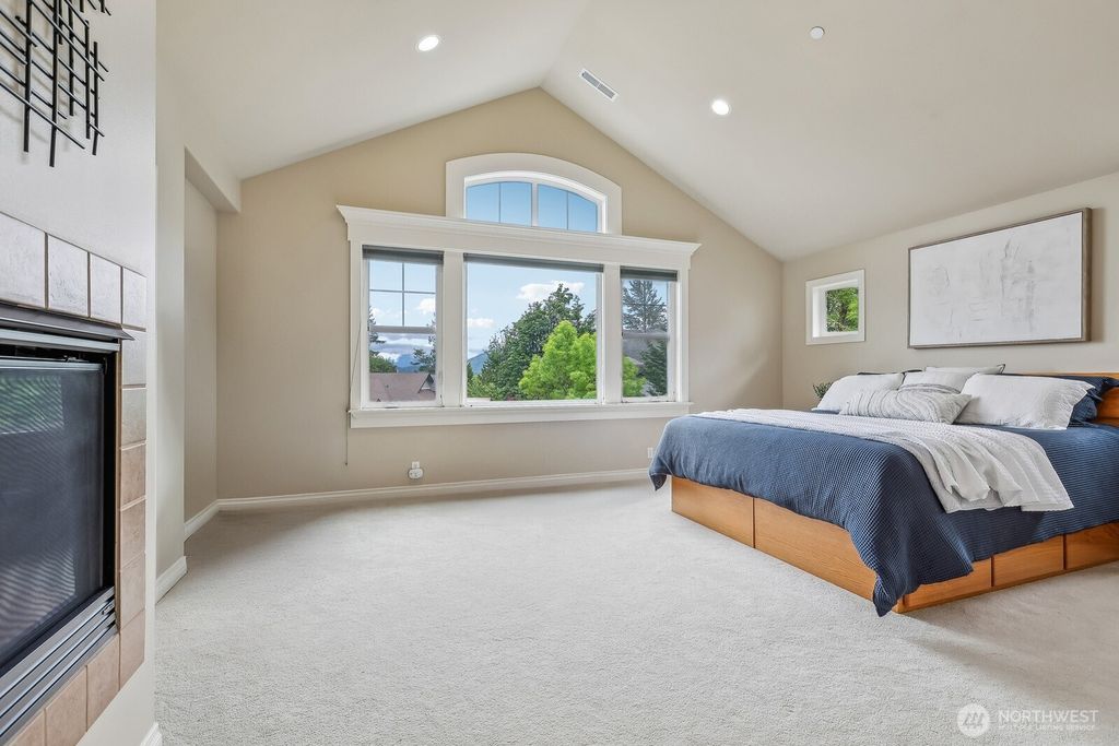 listing image 9363712693134326230