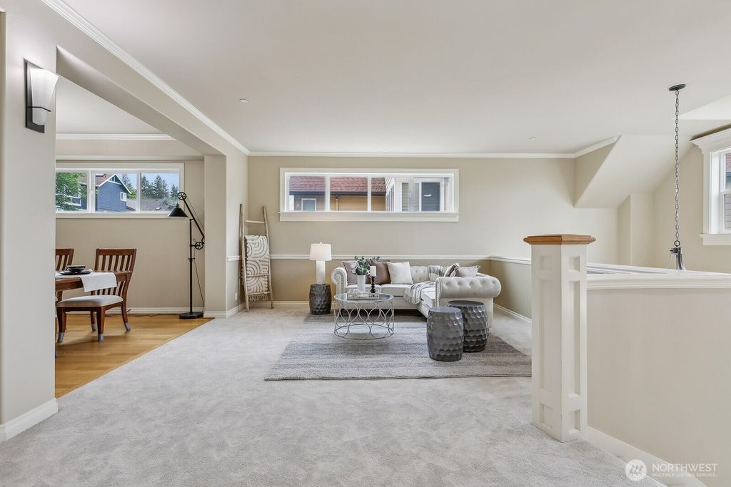 listing image 9361154136355033196