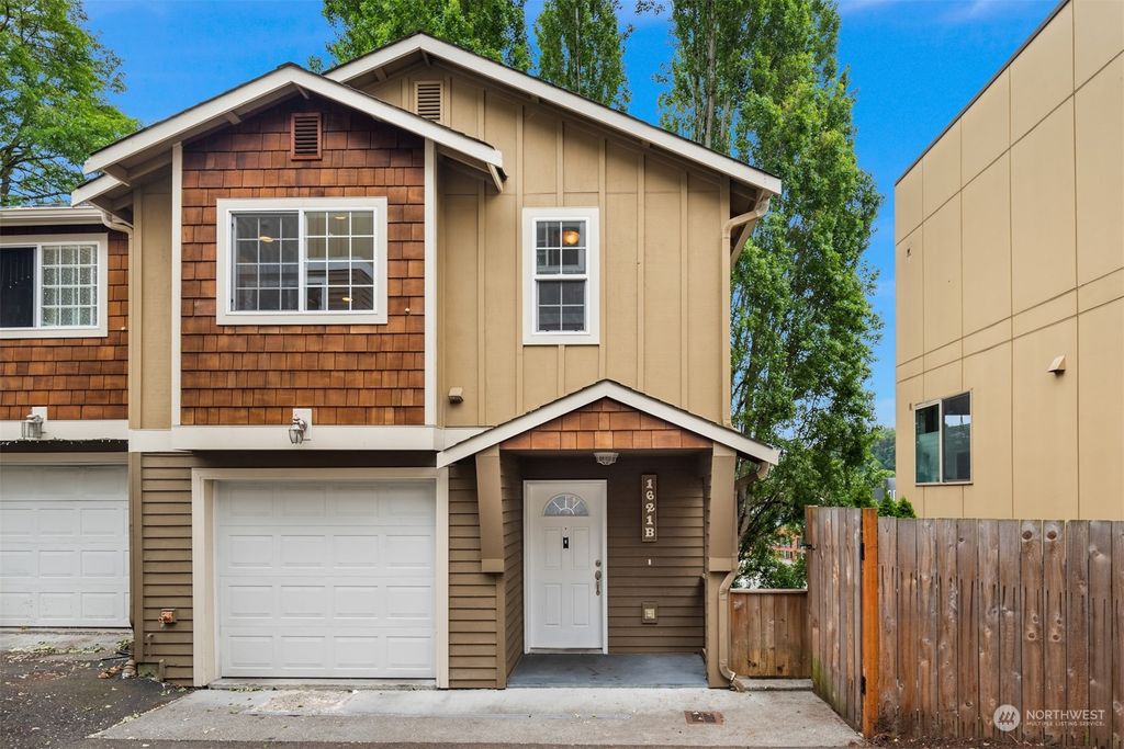 Photo of 1621 S Weller Street #B, Seattle, WA 98144 (MLS # 2252304)