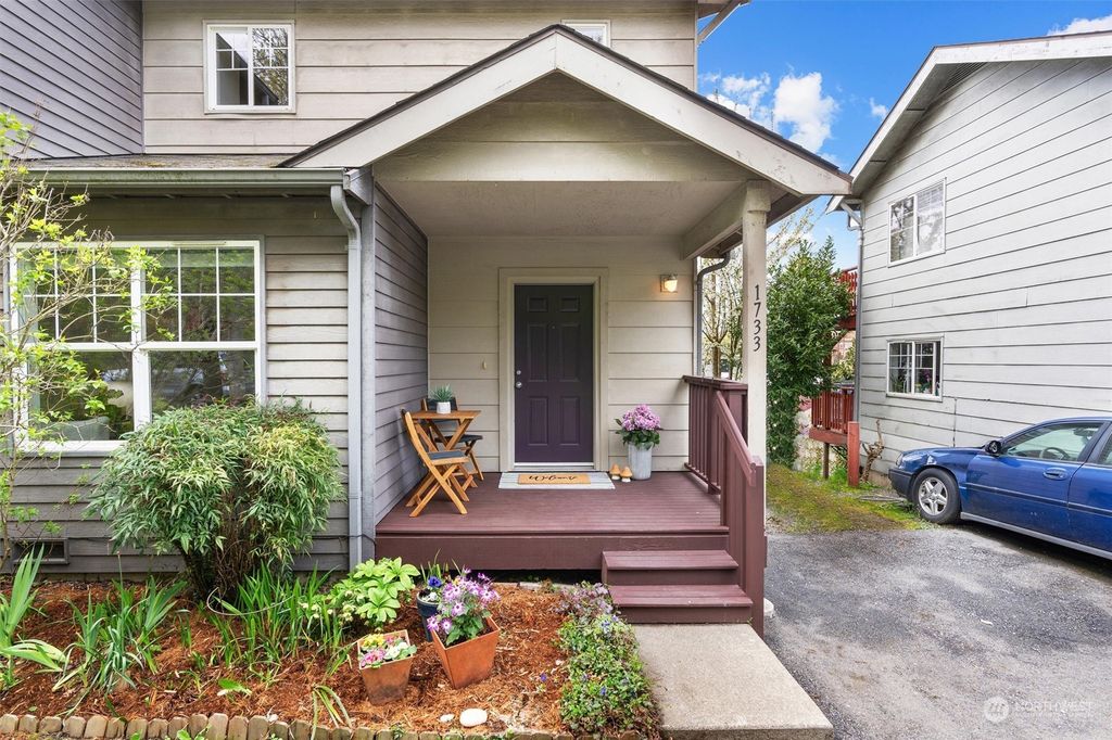 Photo of 1733 28th Avenue S, Seattle, WA 98144 (MLS # 2220289)