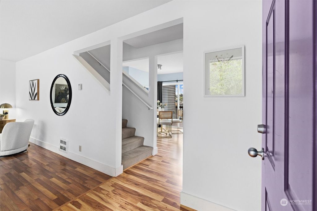 Photo of 1733 28th Avenue S, Seattle, WA 98144 (MLS # 2220289)