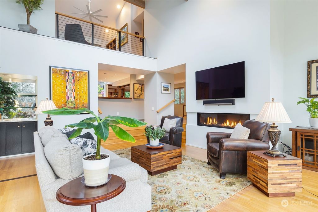 Photo of 151 Euclid Avenue, Seattle, WA 98122 (MLS # 2215686)