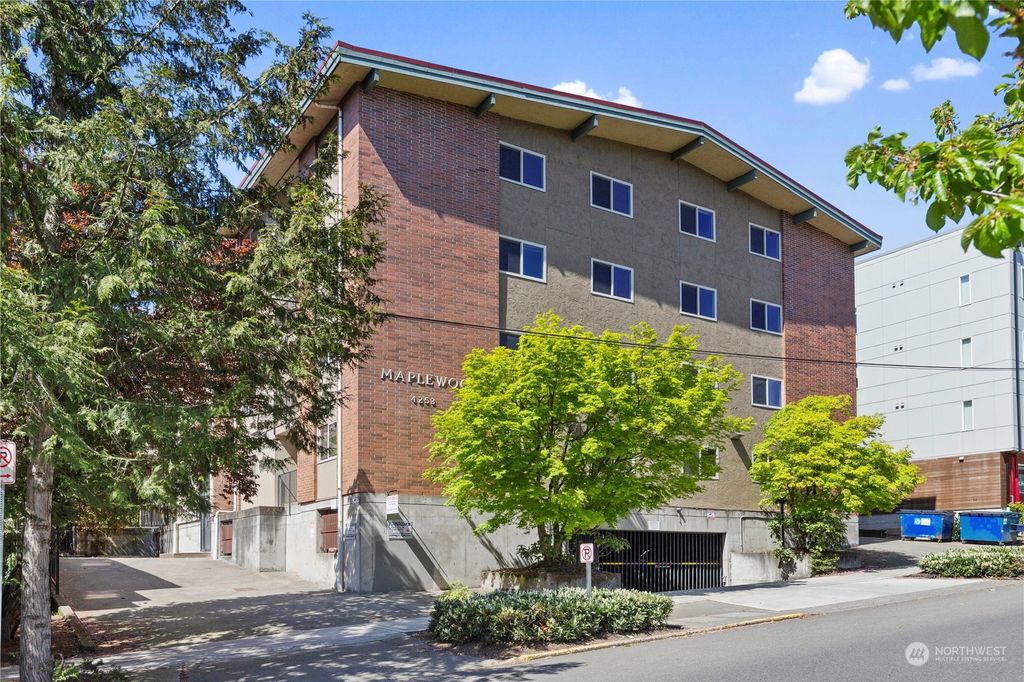 Photo of 4253 7th Avenue NE, Seattle, WA 98105 (MLS # 2236772)