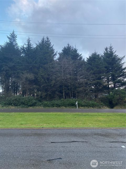 886 Ocean Shores Boulevard Ocean Shores WA 98569