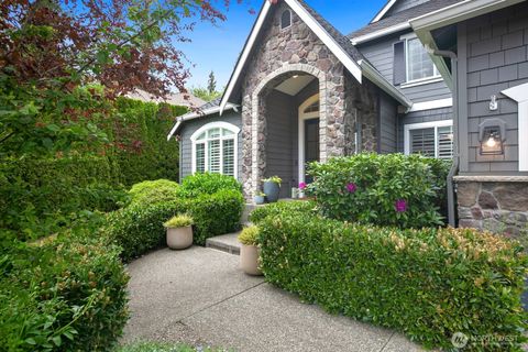Photo of 808 275th Place SE, Sammamish, WA 98075 (MLS # 2523637)