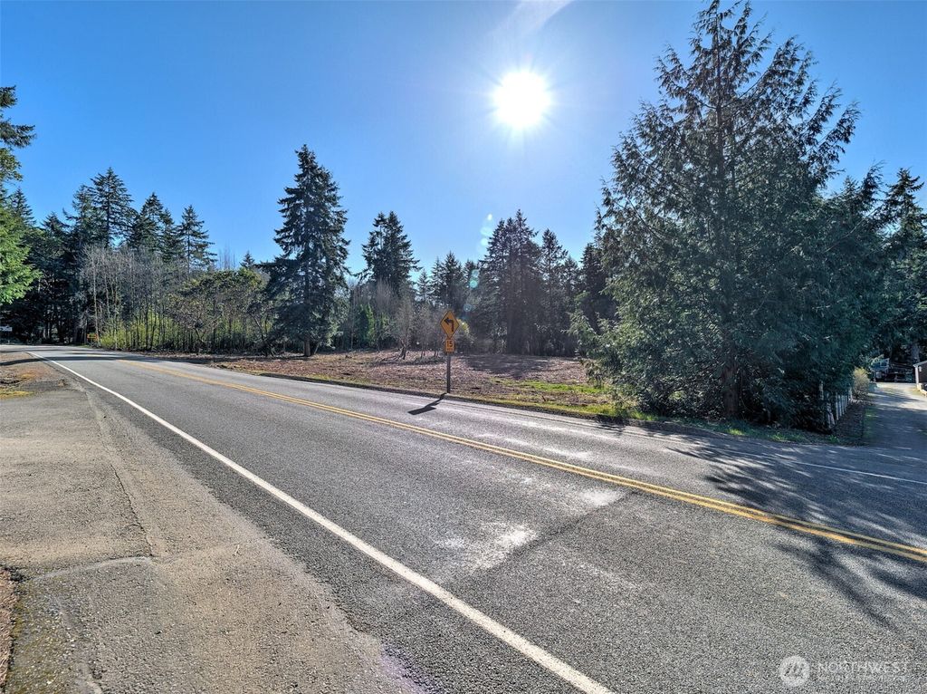 Photo of 0 XXXXX 22nd Avenue NW, Gig Harbor, WA 98335 (MLS # 2509508)