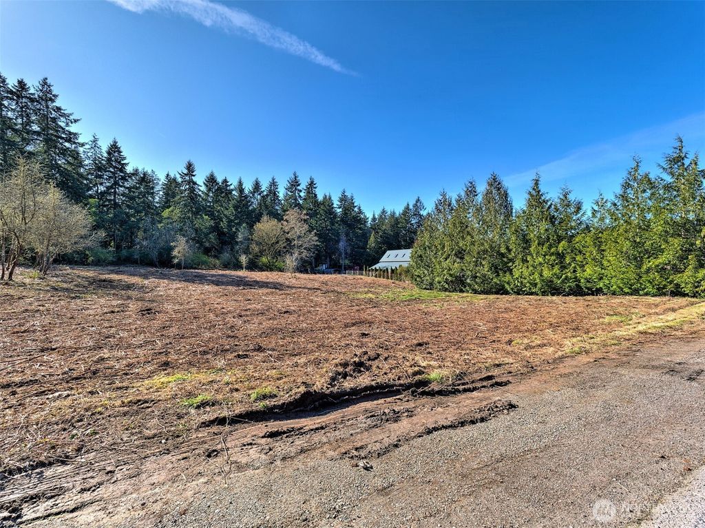 Photo of 0 XXXXX 22nd Avenue NW, Gig Harbor, WA 98335 (MLS # 2509508)