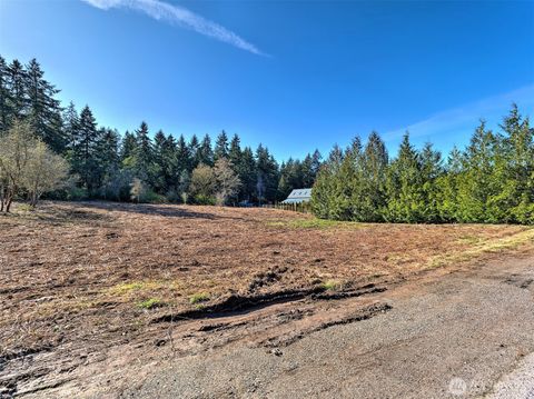 Photo of 0 XXXXX 22nd Avenue NW, Gig Harbor, WA 98335 (MLS # 2509508)