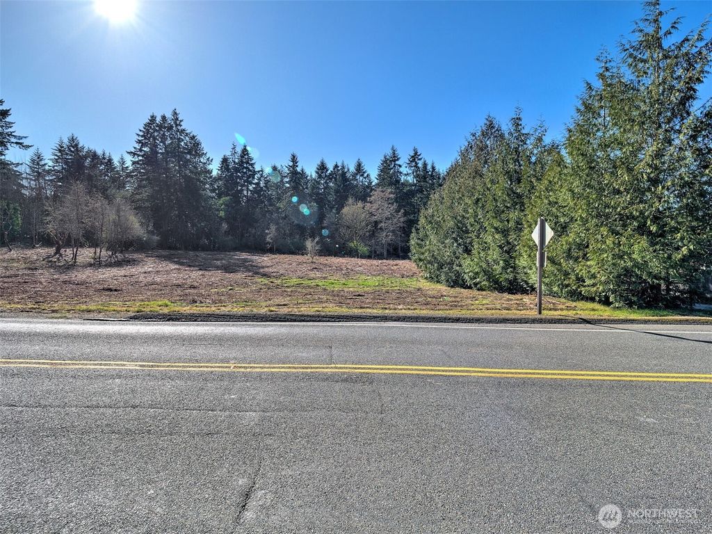 Photo of 0 XXXXX 22nd Avenue NW, Gig Harbor, WA 98335 (MLS # 2509508)