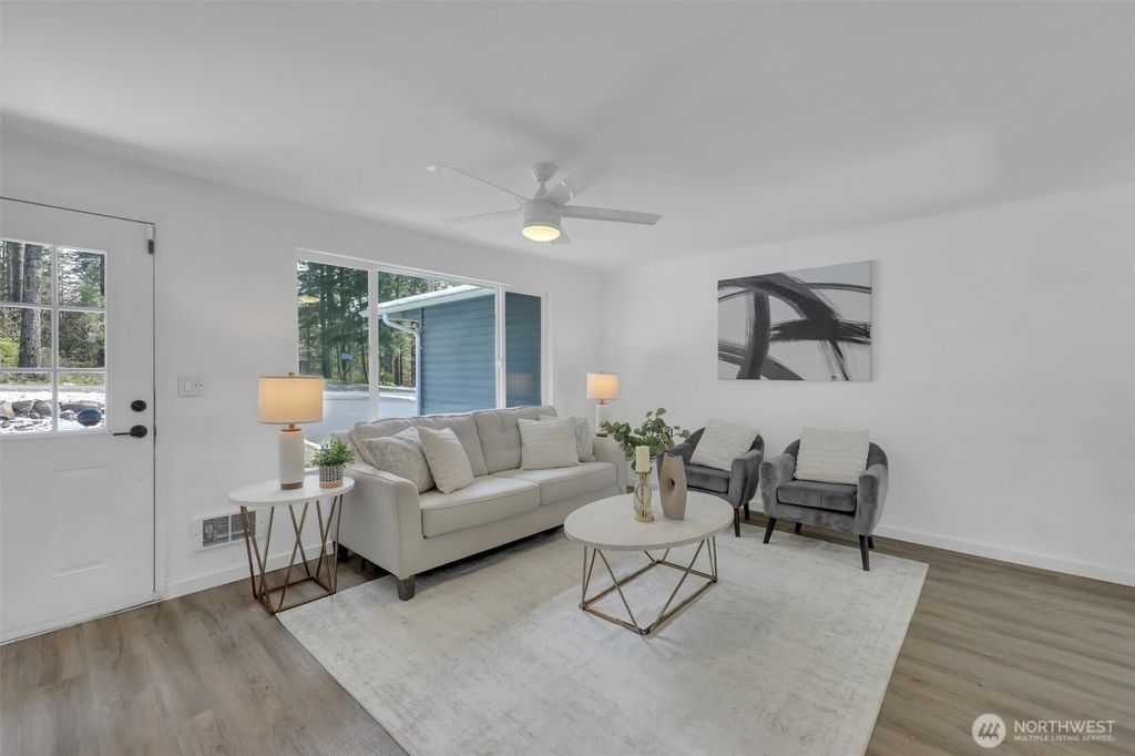 Photo of 42921 SE 168th Place, North Bend, WA 98045 (MLS # 2501221)