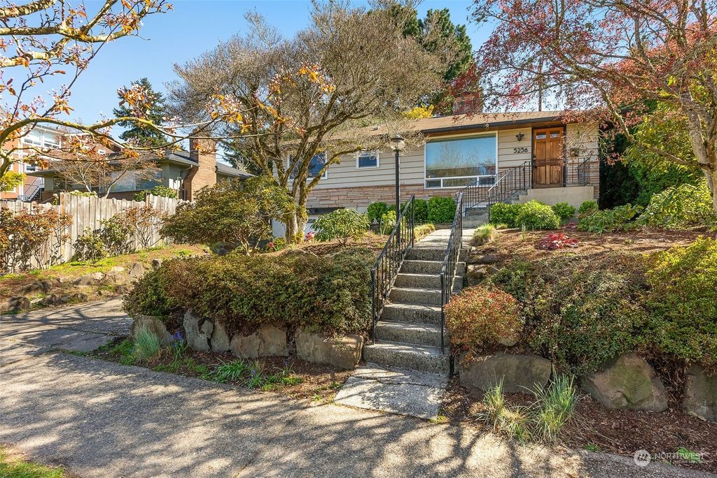 Photo of 5236 37th Avenue SW, Seattle, WA 98126 (MLS # 2209435)