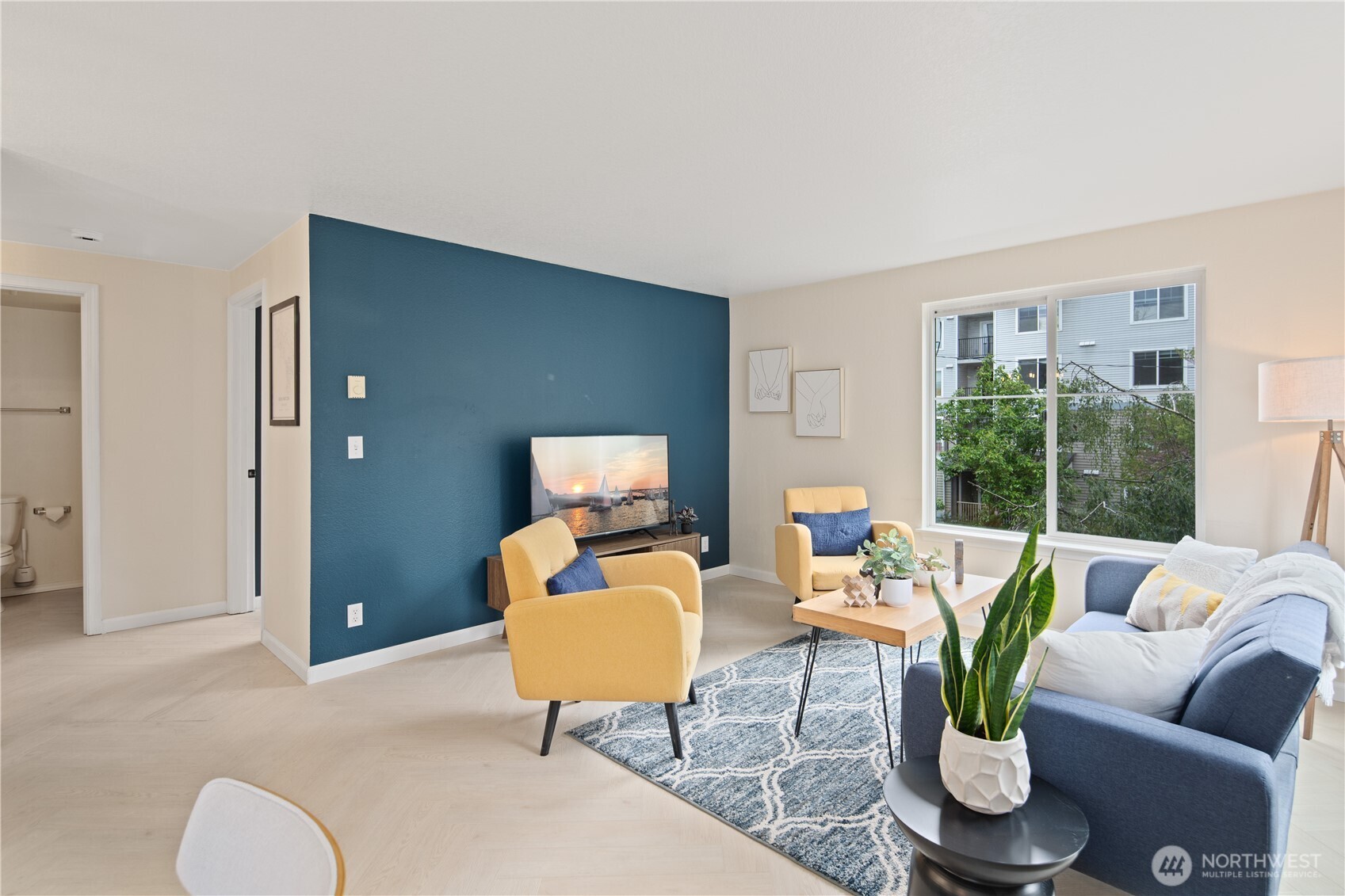 300 10th Avenue A302