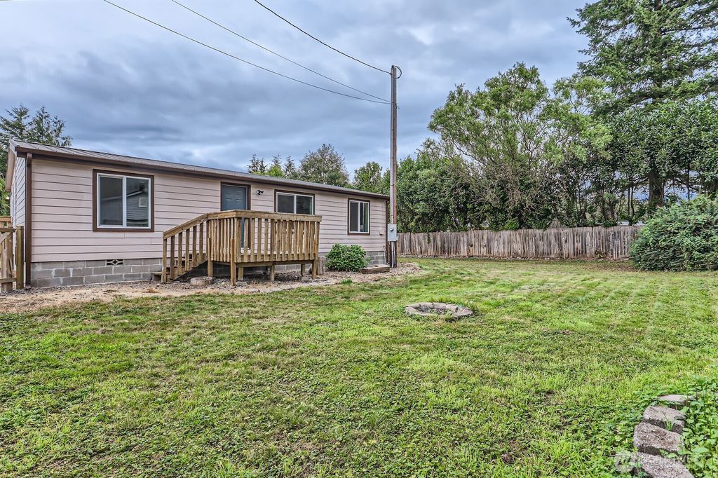 Photo of 15911 SE 355th Drive, Sultan, WA 98294 (MLS # 2332151)