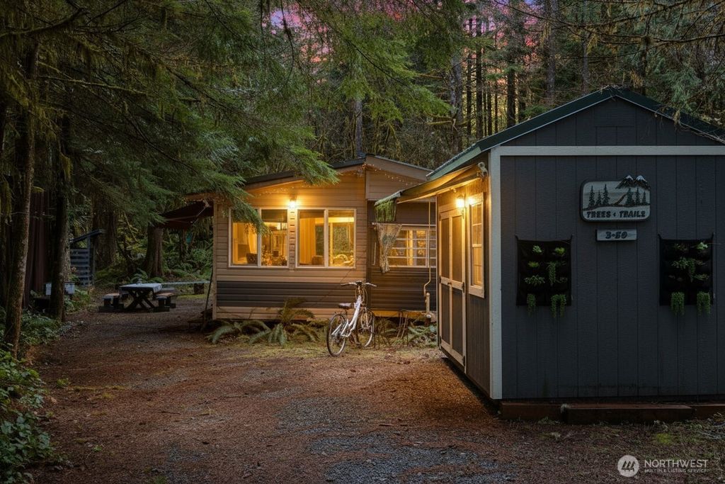 Photo of 50 3 Schinn Canyon Circle, Deming, WA 98244 (MLS # 2488602)