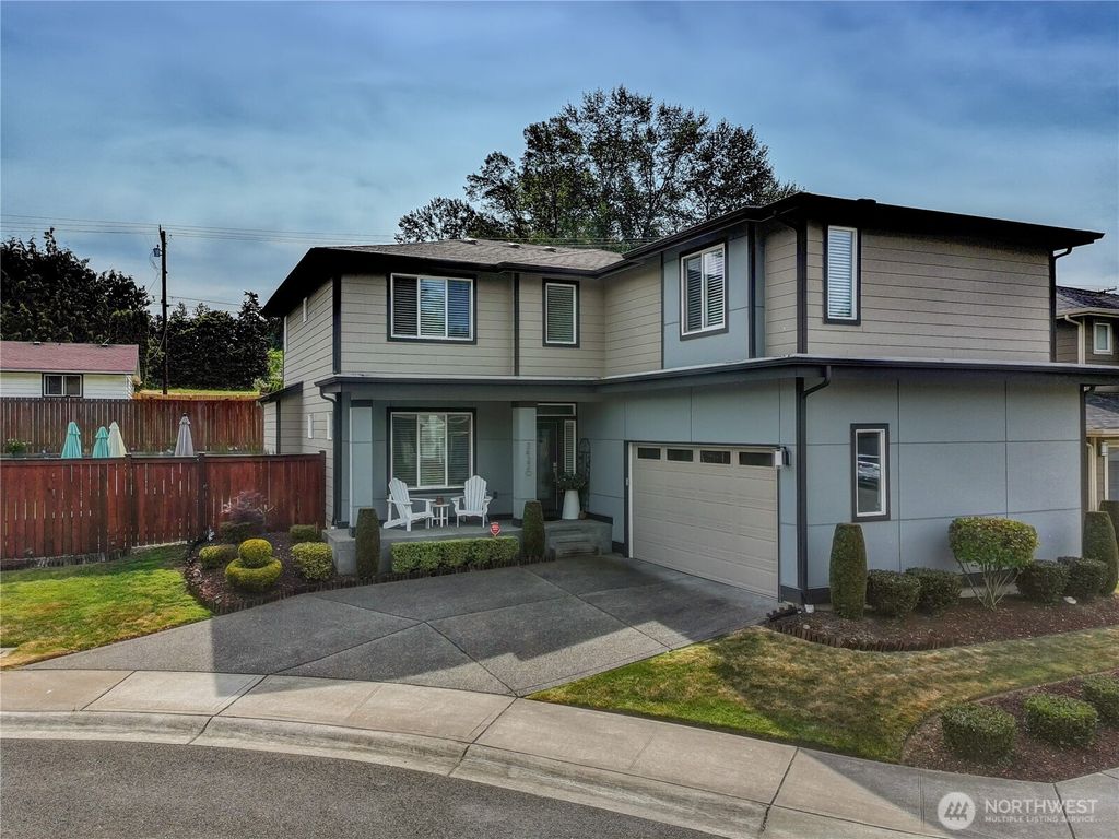 Photo of 24220 93rd Court S, Kent, WA 98030 (MLS # 2393118)