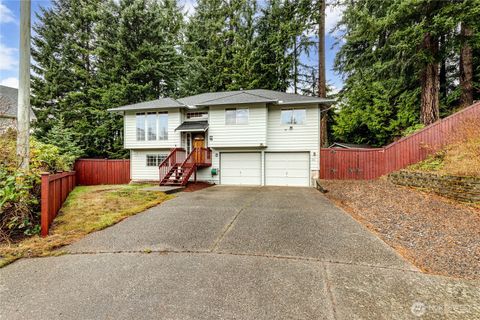 Photo of 231 59th Place SE, Everett, WA 98203 (MLS # 2454546)