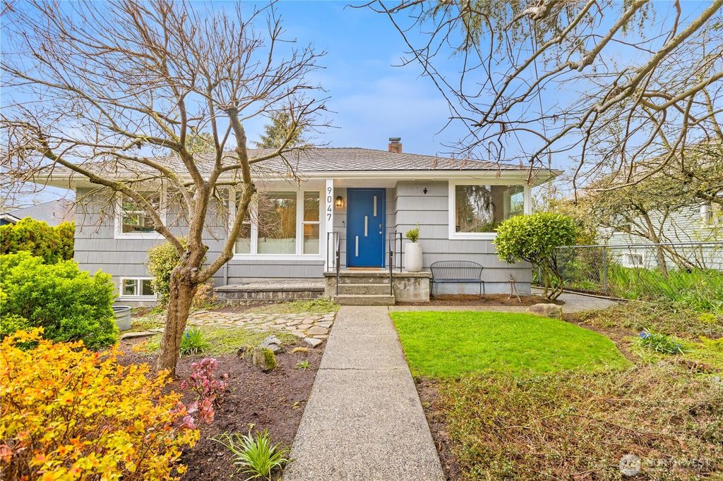 Photo of 9047 36th Avenue SW, Seattle, WA 98126 (MLS # 2348638)