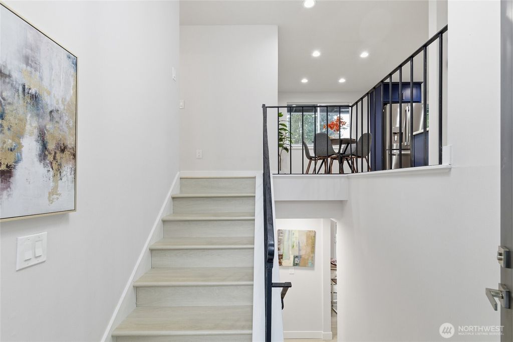 Photo of 4426 NE 17th Street, Renton, WA 98059 (MLS # 2465738)