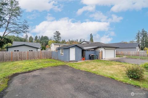 A home in Winlock