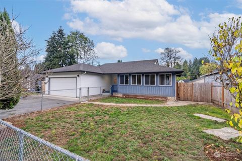 A home in Winlock