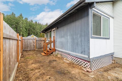 A home in Winlock