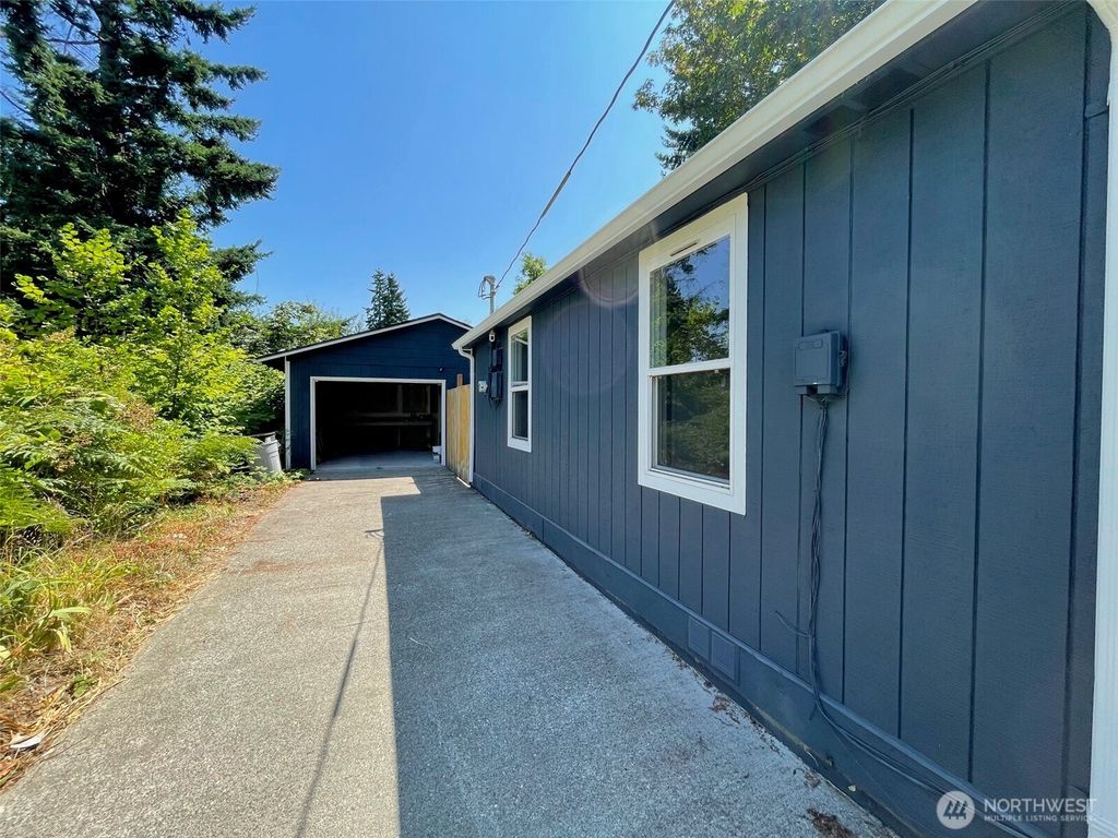 Photo of 12234 68 Avenue S, Seattle, WA 98178 (MLS # 2412024)