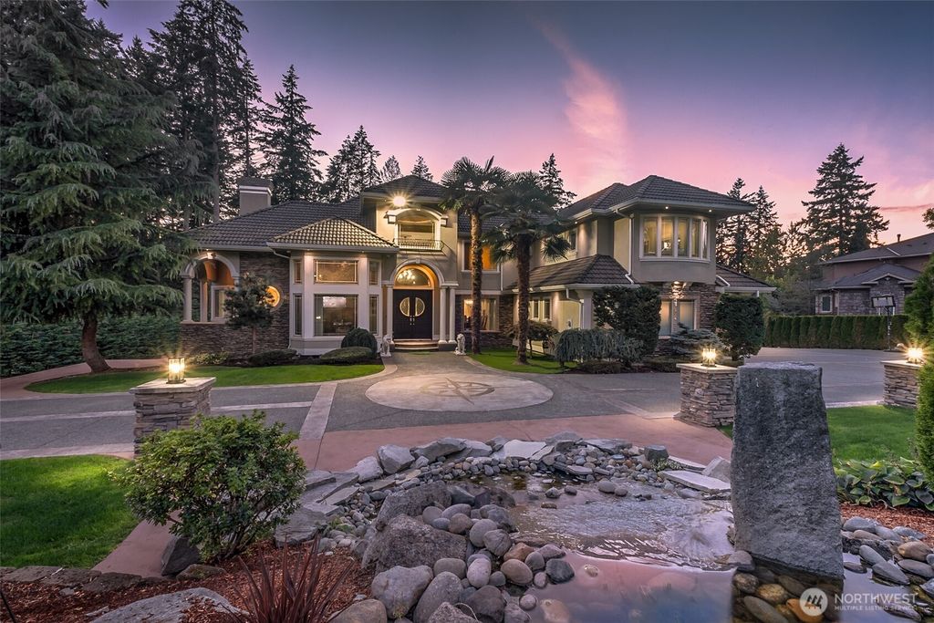 Photo of 31343 2nd Avenue SW, Federal Way, WA 98023 (MLS # 2351719)
