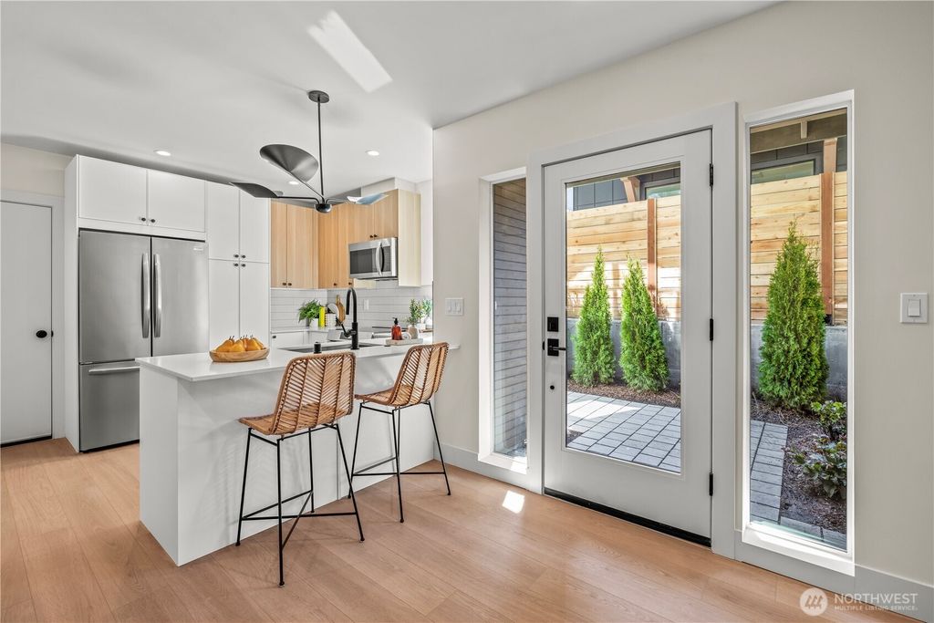 Photo of 3024 NE 95th Street, Seattle, WA 98115 (MLS # 2531730)