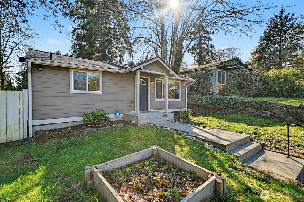 Photo of 2327 NE 86th Street, Seattle, WA 98115 (MLS # 2498653)