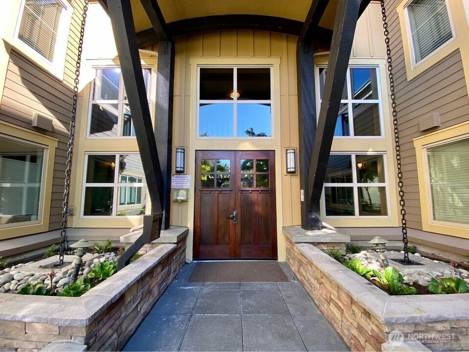 15700 116th Ave NE 204