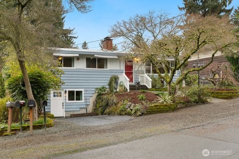 Photo of 10022 3rd Avenue SW, Seattle, WA 98146 (MLS # 2474610)