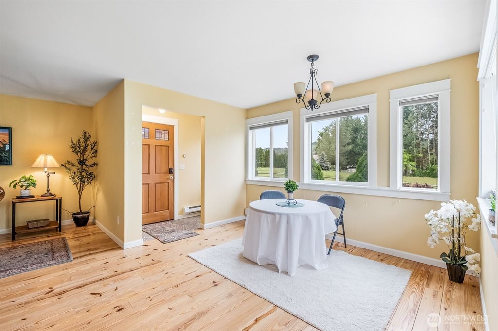 Photo of 10785 Lone Pine Dr DR, Peshastin, WA 98847 (MLS # 2502842)