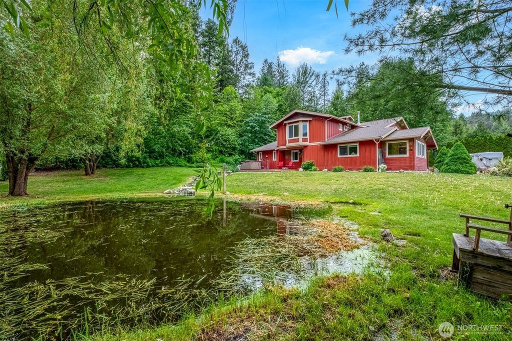Photo of 10785 Lone Pine Dr DR, Peshastin, WA 98847 (MLS # 2502842)