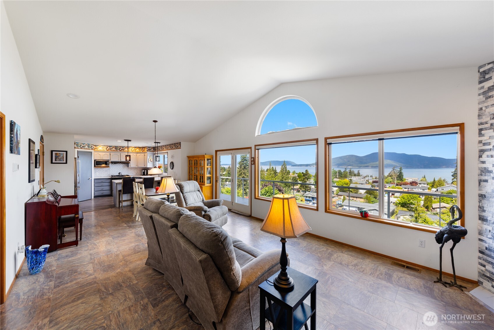 3420 W 8th Place