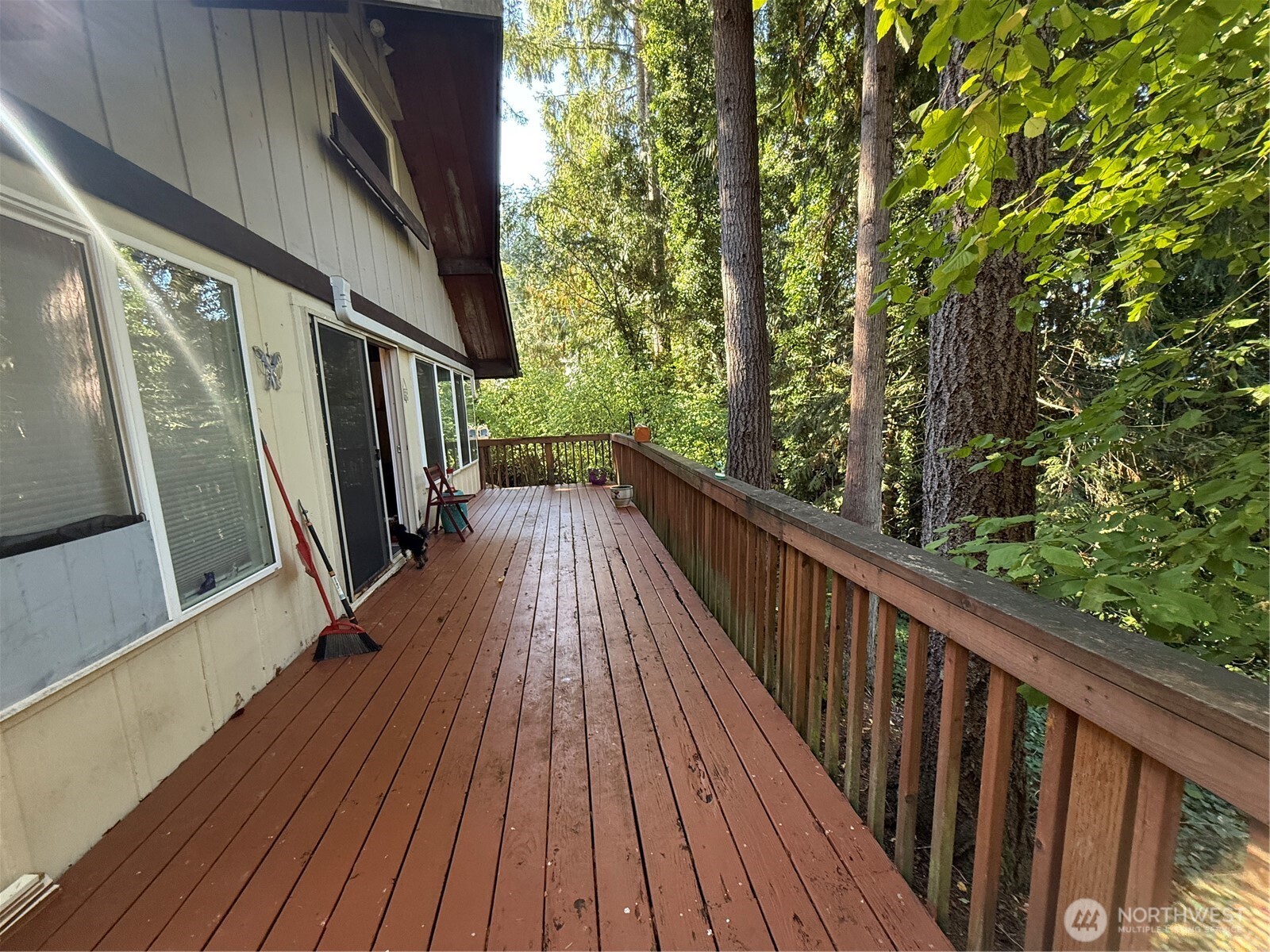 131 E Mountain View Lane