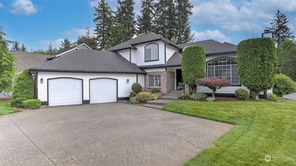 Photo of 14205 SE 183rd Street, Renton, WA 98058 (MLS # 2130186)