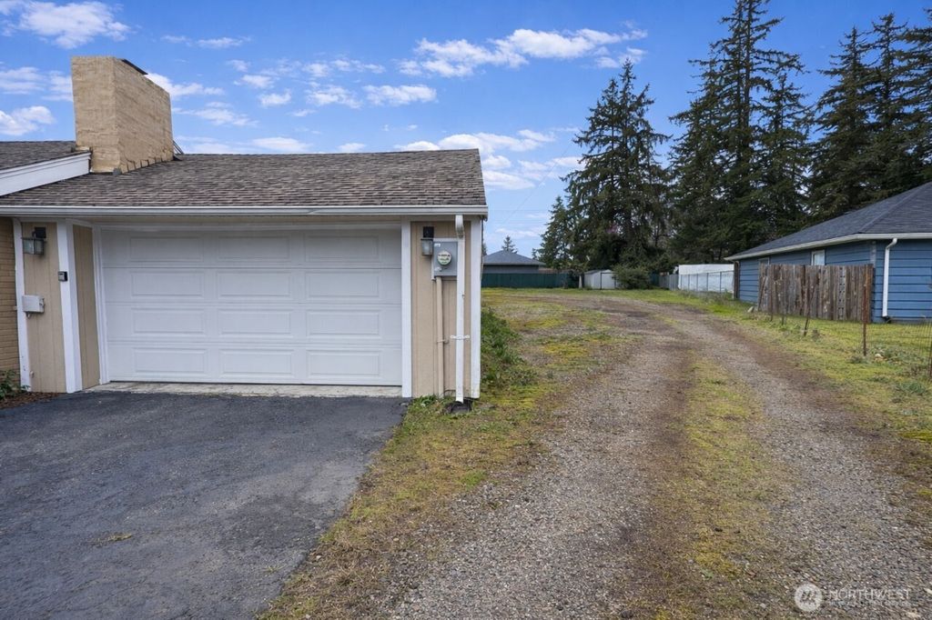 Photo of 9022 Lorraine Avenue S, Lakewood, WA 98499 (MLS # 2490035)