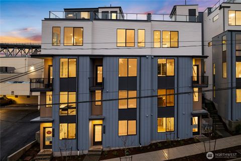 3421 Albion Place N Seattle WA 98103