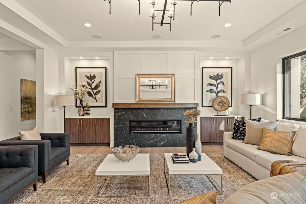 Photo of 2570 155th Avenue SE, Bellevue, WA 98007 (MLS # 2314467)