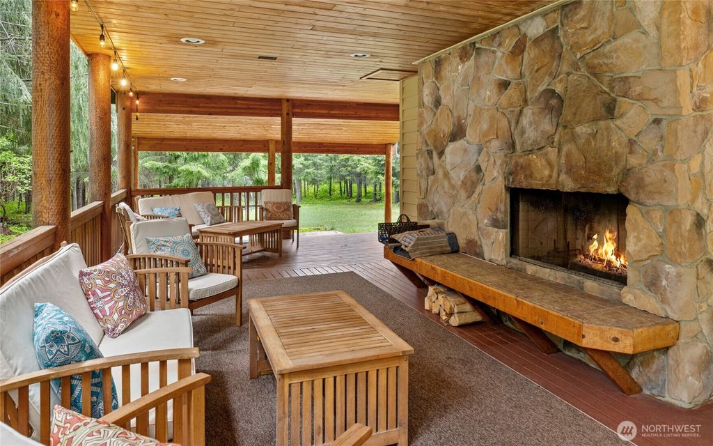 listing image 9367263318479170442