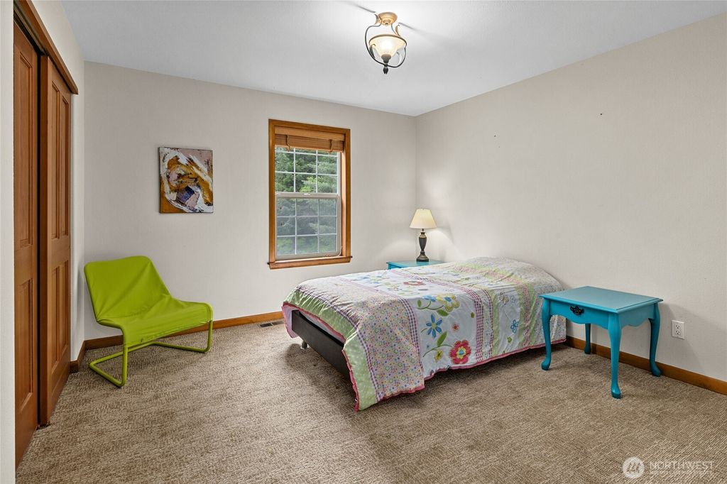 listing image 9363722309861681062