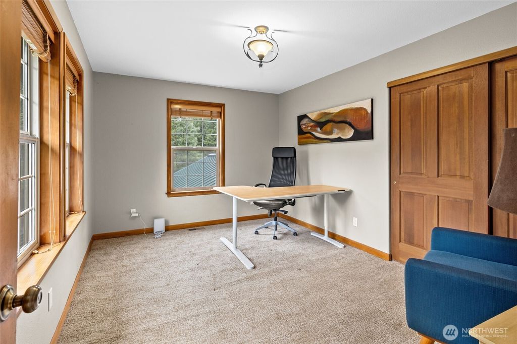 listing image 9368405511050279116